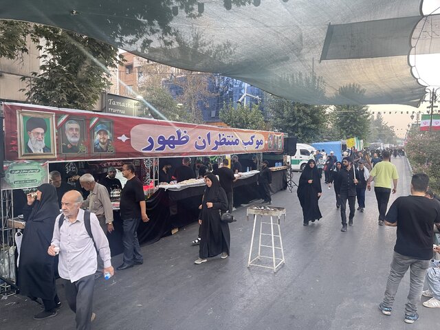 آغاز مراسم جاماندگان اربعین حسینی با حضور پرشور مردم پایتخت
