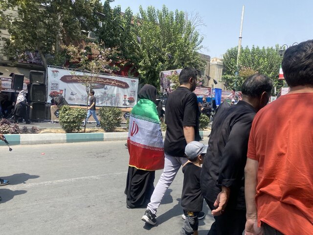 ندای «لَبَّیْک یَا حُسَیْن» در خیابانهای تهران پیچید