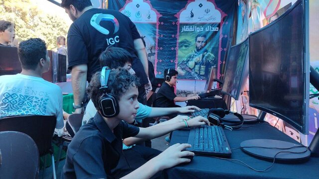 ندای «لَبَّیْک یَا حُسَیْن» در خیابانهای تهران پیچید