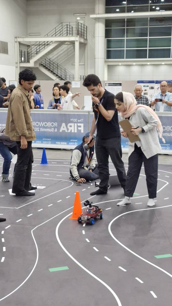 تدوین نقشه راه ملی هوش مصنوعی و رباتیک برای حضور مؤثر ایران در اقتصاد آینده