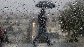 بارش رگباری و وزش شدید باد در برخی مناطق فارس/ هوا گرمتر میشود