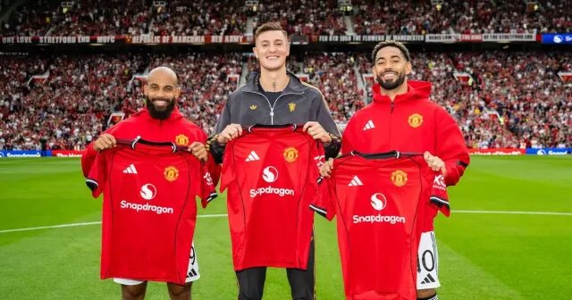 رونی مخالف ریو: یونایتد فصل آینده به لیگ قهرمانان بازمیگردد