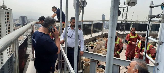 سقوط بالابر در خیابان ولیعصر؛ یک کشته و یک مصدوم بر جای گذاشت