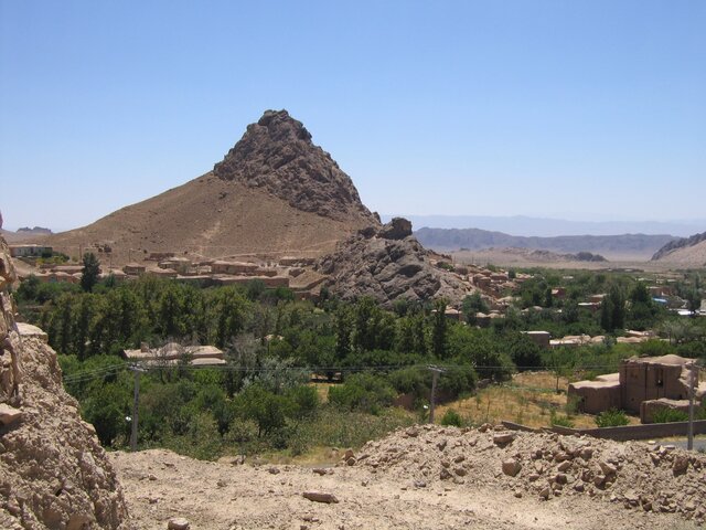 گردشگری کرمان در دوگانگی تعطیلات/ کاهش کلی ورود مسافران در استان، رشد موضعی در برخی نقاط