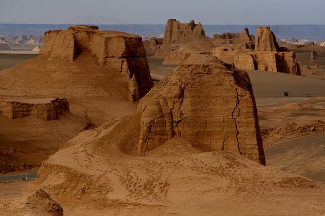 گردشگری کرمان در دوگانگی تعطیلات/ کاهش کلی ورود مسافران در استان، رشد موضعی در برخی نقاط