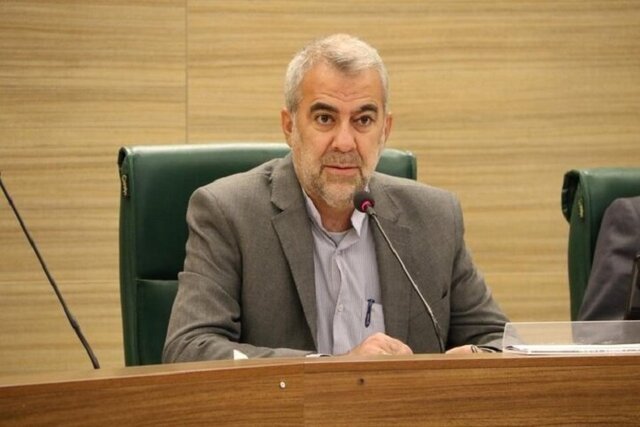 حفظ هوای پاک شیراز نیازمند توجه به نوسازی ناوگان حمل‌ونقل عمومی است