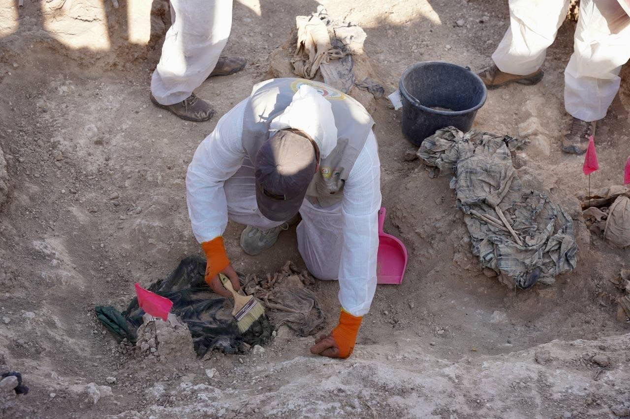 جنایات داعش در حال آشکار شدن است؛ گشودن بزرگترین گور جمعی در موصل