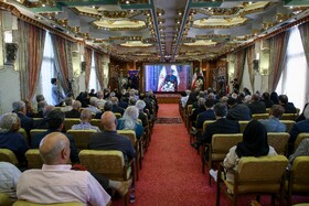 دیدار وزیر فرهنگ و ارشاد اسلامی با هنرمندان اصفهانی