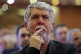 دیدار سیدعباس صالحی، وزیر فرهنگ و ارشاد اسلامی با هنرمندان اصفهانی
