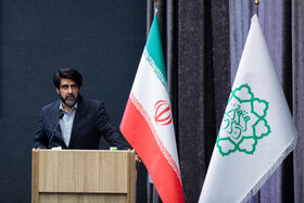 نشست صمیمانه شهردار تهران با خبرنگاران