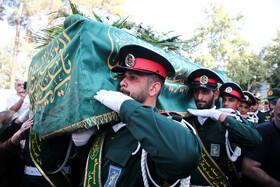 تشییع پیکر مرحوم «استاد محمود فرشچیان» - اصفهان