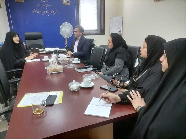 زنان نقش محوری در انسجام اجتماعی و کارآفرینی دارند