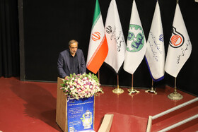 سخنرانی سیدمهدی سیدین‌نیا، مدیر کل اداره فرهنگ و ارشاد اسلامی اصفهان درآیین گرامیداشت روز خبرنگار - اصفهان