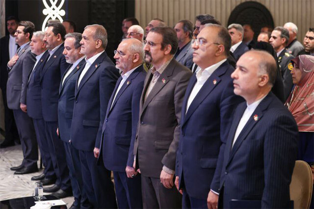 ویدیو/ رئیس‌جمهور در ارمنستان؛ اقتصاد و سیاست دو ضلع اصلی سفر