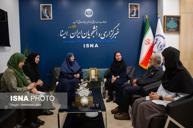 بازدید رییس سازمان محیط زیست از ایسنا با یاد مهشاد کریمی