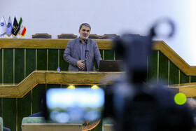 سخنرانی «محسن زنگنه»، عضو کمیسیون برنامه و بودجه مجلس شورای اسلامی در همایش وفاق برای سرمایه گذاری در ایران ماهر با حضور فعالان اقتصادی