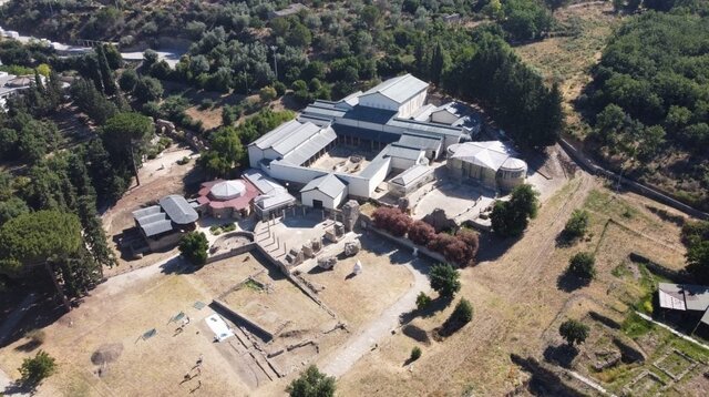 رومیان باستان هم دمپایی لاانگشتی میپوشیدند