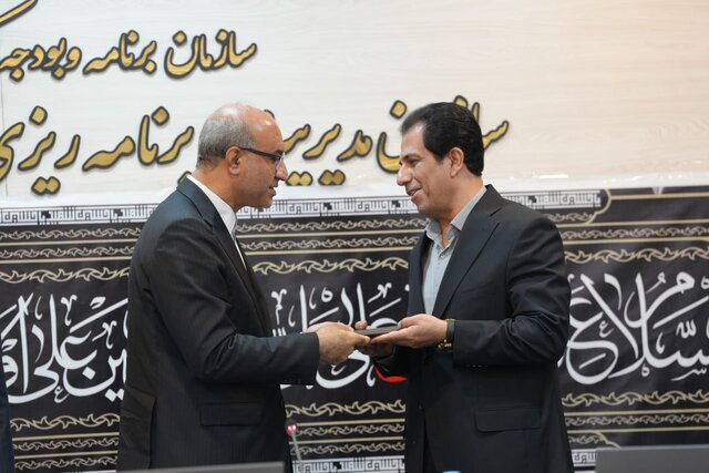 رئیس سازمان مدیریت و برنامهریزی کرمانشاه معرفی شد رئیس سازمان مدیریت و برنامهریزی کرمانشاه معرفی شد