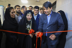 راهاندازی نخستین دستگاه ام.آر.آی شمال استان کرمان در زرندبا حضورزهرا بهروزآذر،معاون رئیسجمهور در امور زنان و خانواده