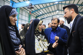 افتتاح فاز نخست خط تولید ماشین‌آلات راهسازی در زرند کرمان با حضورزهرا بهروزآذر،معاون رئیس‌جمهور در امور زنان و خانواده