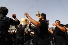 عزاداری شهادت امام رضا ( ع ) در حرم مطهر رضوی