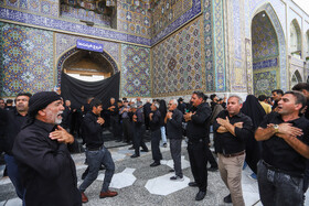 عزاداری شهادت امام رضا ( ع ) در حرم مطهر رضوی