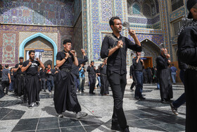عزاداری شهادت امام رضا ( ع ) در حرم مطهر رضوی
