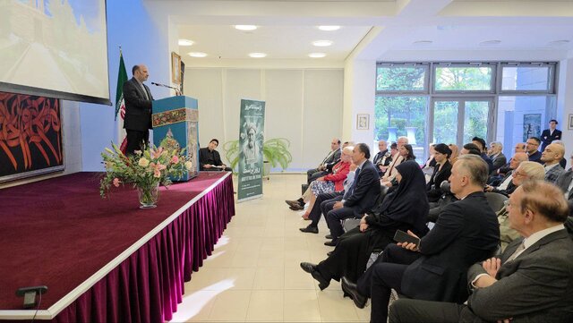 گرامیداشت روز پزشک در برلین؛ از ابن سینا تا پزشکان امروز گرامیداشت روز پزشک در برلین؛ از ابن سینا تا پزشکان امروز