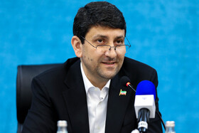 سید ستار هاشمی وزیر ارتباطات و فناوری اطلاعات در مراسم افتتاح ۷۳ طرح ارتباطی و مخابراتی با حضور وزیر ارتباطات و فناوری اطلاعات - یزد