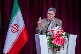 محمد رضا ظفرقندی، وزیر بهداشت در مراسم روز پزشک با حضور معاون اول رئیس جمهور