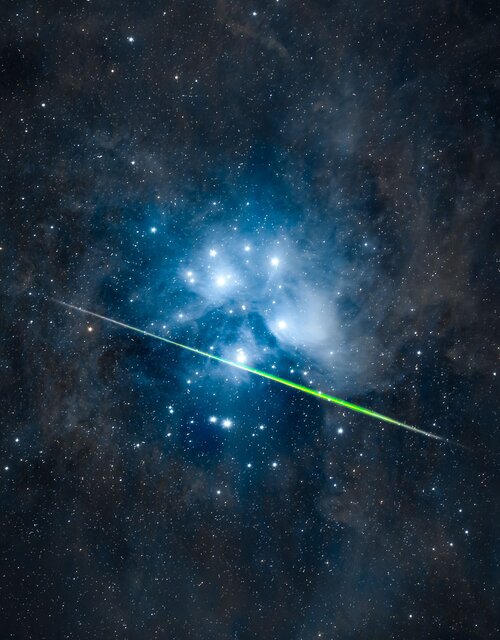 عکس روز ناسا از ملاقات شهابسنگ و خوشه ستارهای