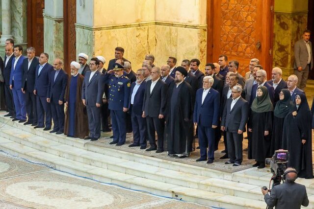 اعضای دولت با آرمان‌های امام خمینی(ره) تجدید میثاق کردند