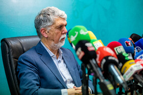نشست خبری سیدعباس صالحی، وزیر فرهنگ و ارشاد اسلامی
