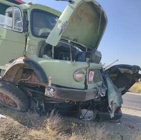 تصادف مرگبار پراید و کامیون در محور ساوه - همدان با چهار فوتی