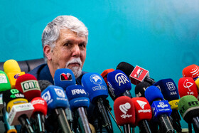 نشست خبری سیدعباس صالحی، وزیر فرهنگ و ارشاد اسلامی