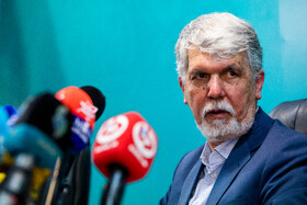نشست خبری سیدعباس صالحی، وزیر فرهنگ و ارشاد اسلامی