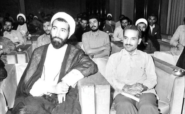 بازخوانی نقش منافقان در یک جنایت