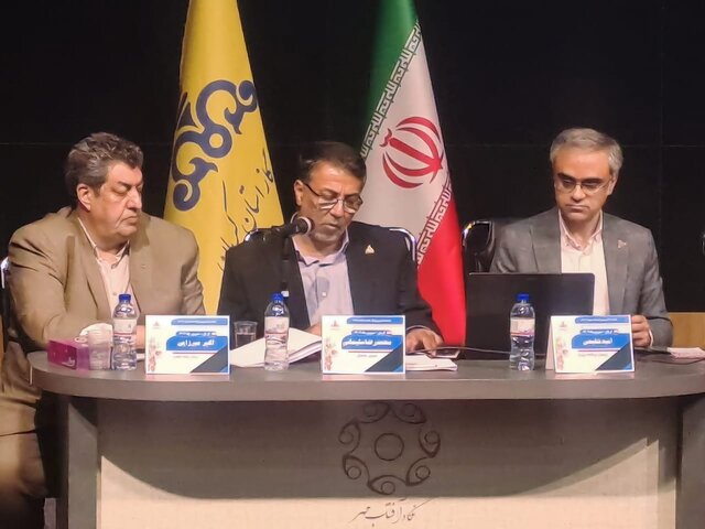 کرمان در گازرسانی رتبه نخست کشور را کسب کرد/ افزایش ۱۹ درصدی گاز تحویلی به صنایع فولادی استان