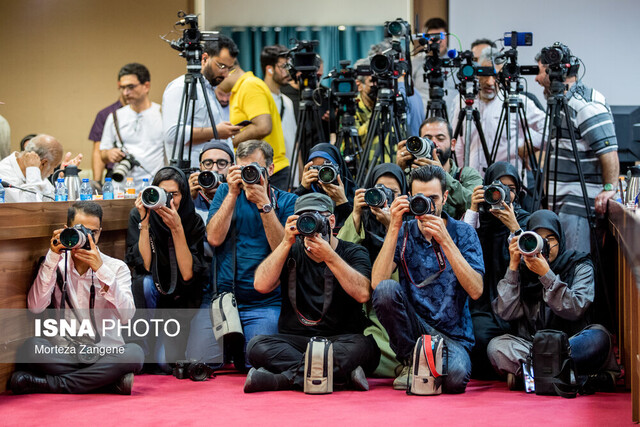 تغییرات اجتماعی ایران را ببینیم/دوران تازهای برای بازگشت هنرمندان وطندوست آغاز شده است