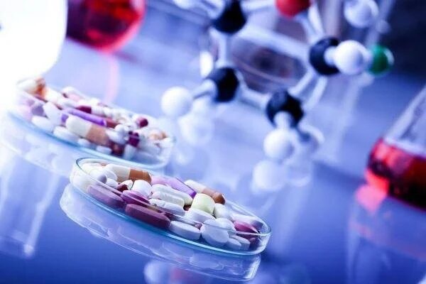 گسترش پژوهش‌های دارویی در شیراز با ۳ مرکز تحقیقاتی و ۲ مرکز رشد