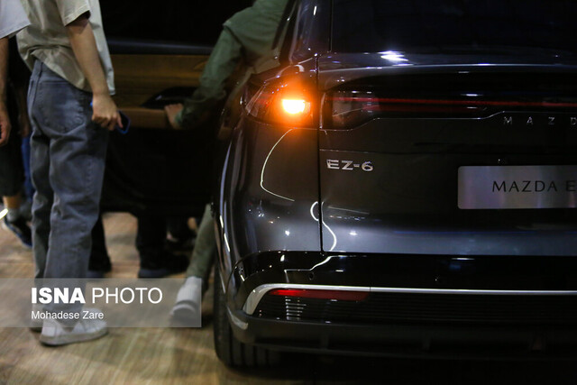 نوسانات اقتصادی فشار مضاعفی بر بازار خودرو وارد کرده است