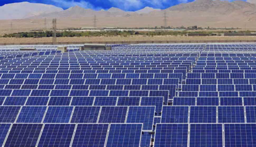 صدور مجوز ۸۵۰۰ مگاوات سرمایه‌گذاری در حوزه انرژی خورشیدی استان کرمان