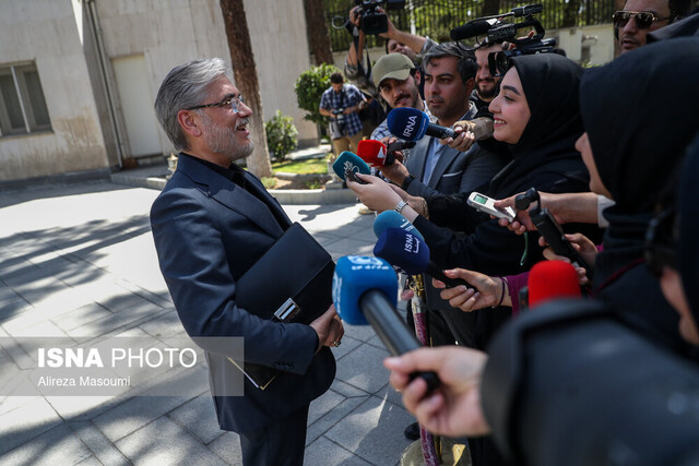 علت تاخیر در رفع فیلترینگ/قدردانی از عراقچی