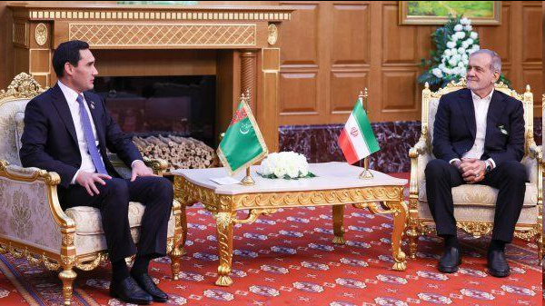 سیاست خارجی متوازن و توسعهگرا، اولویت اصلی دولت وفاق ملی