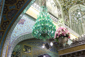 آیین سنتی تعویض پوش ضریح مطهر امام رضا (ع)