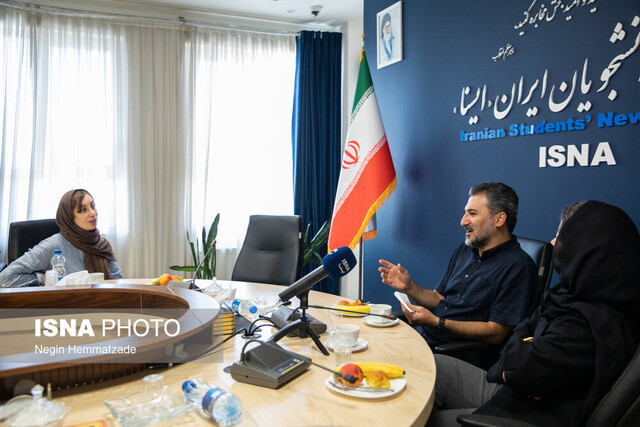 تاثیر «آقای ممیزی» بر ذهنیت تماشاگران/نمی‌توانستیم در خانه بنشینیم و منتظر بمانیم
