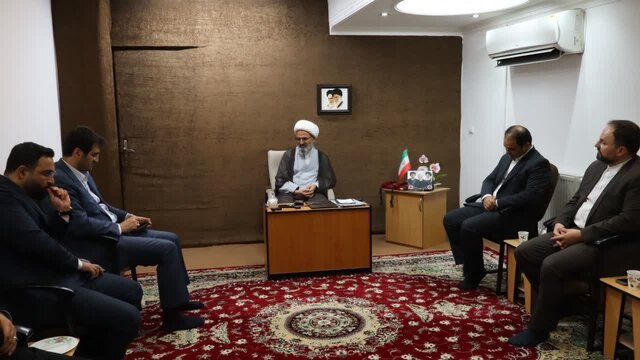 اتکای کشور به درآمدهای نفتی منطقی نیست