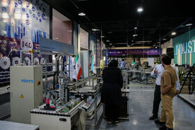 بازدید حسین سیمایی‌صراف، وزیر علوم، تحقیقات و فناوری از منطقه نوآوری کارخانه فولاد مبارکه در دانشگاه صنعتی اصفهان