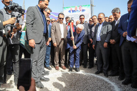 مراسم کلنگ‌زنی بیمارستان تخصصی مادر و کودک با حضور دکتر محمدرضا ظفرقندی، وزیر بهداشت، درمان و آموزش پزشکی 
