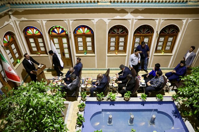 افتتاح بزرگ‌ترین واحد نشاء کشور و چند طرح عمرانی در یزد